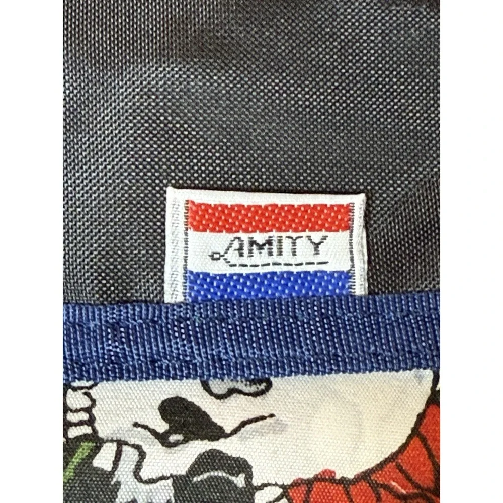Amity trifold wallet